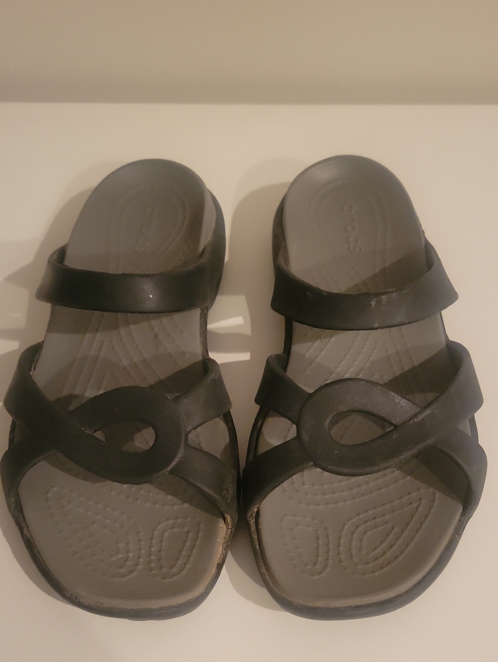 CROCS Women’s Black and Gray Strappy Slide Sandals